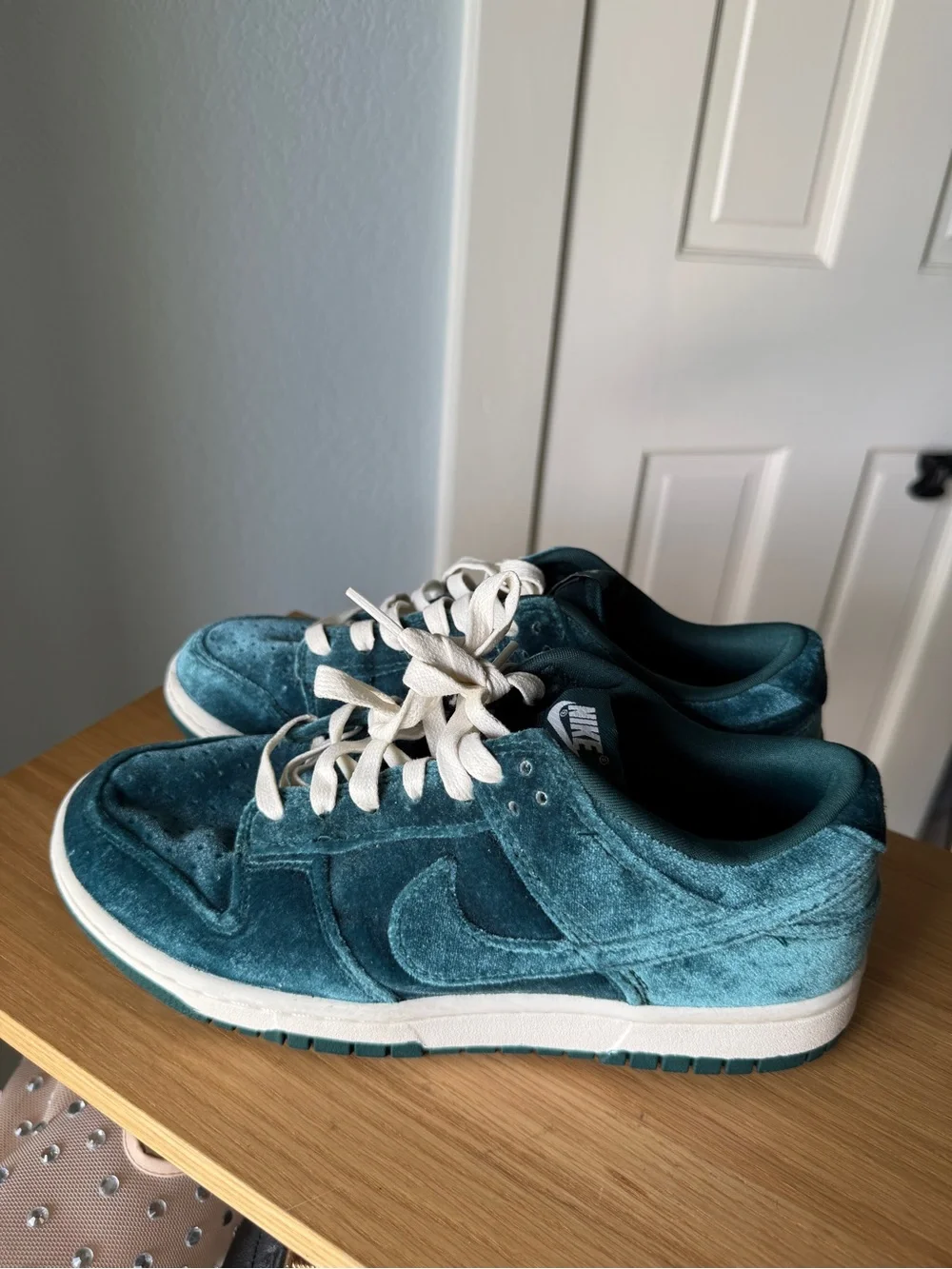 Nike Dunk Low Green Velvet